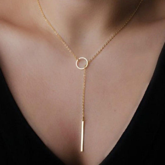 Simple personality metal ring short necklace necklace female collarbone chain