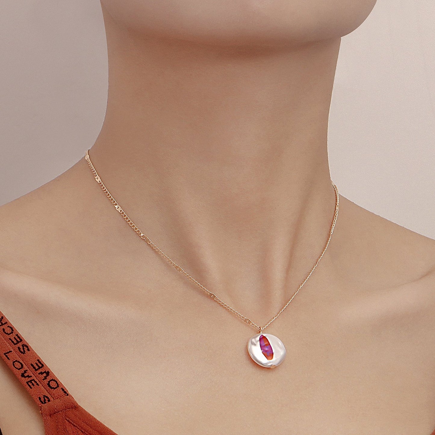 Jewelry ins imitation mother-of-pearl pendant necklace sweater chain indifferent niche design necklace
