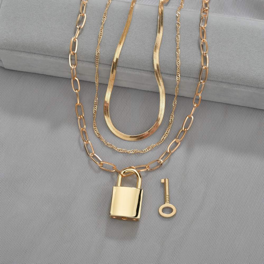 Exaggerated hip-hop net red metal lock pendant necklace retro multi-layer chain necklace