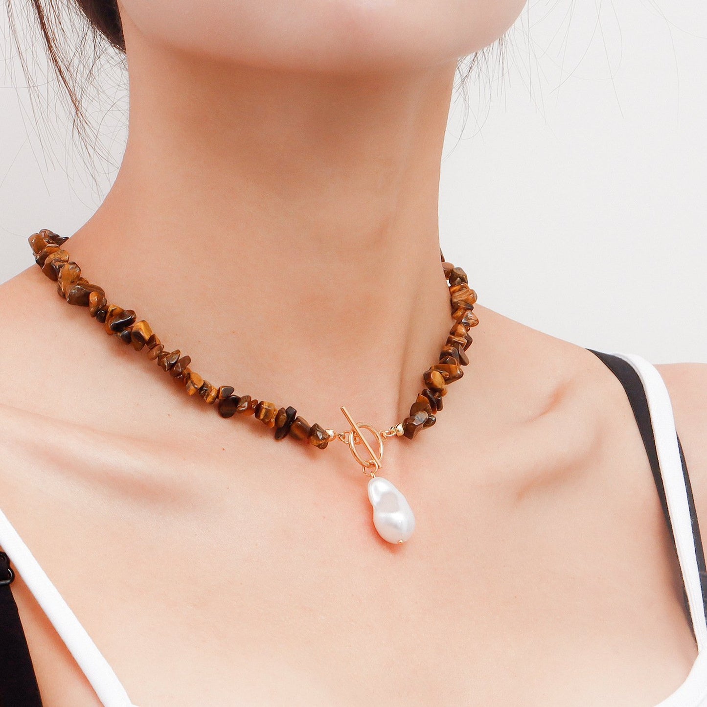 Jewelry Large Shaped Pearl OT Buckle Necklace Female Beach Simple Trend Brown Turquoise Necklace