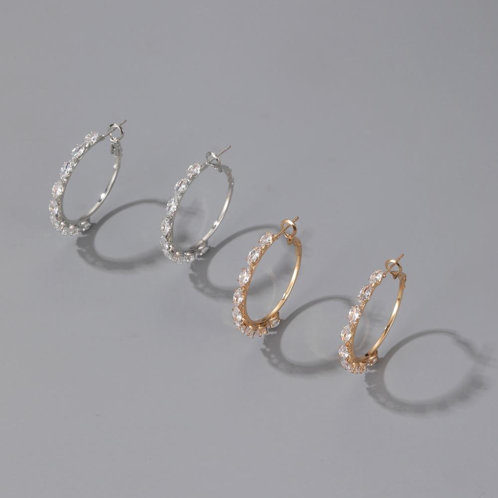 Ins inlaid crystal round earrings female personality temperament hollow simple geometric earrings net red earrings tide