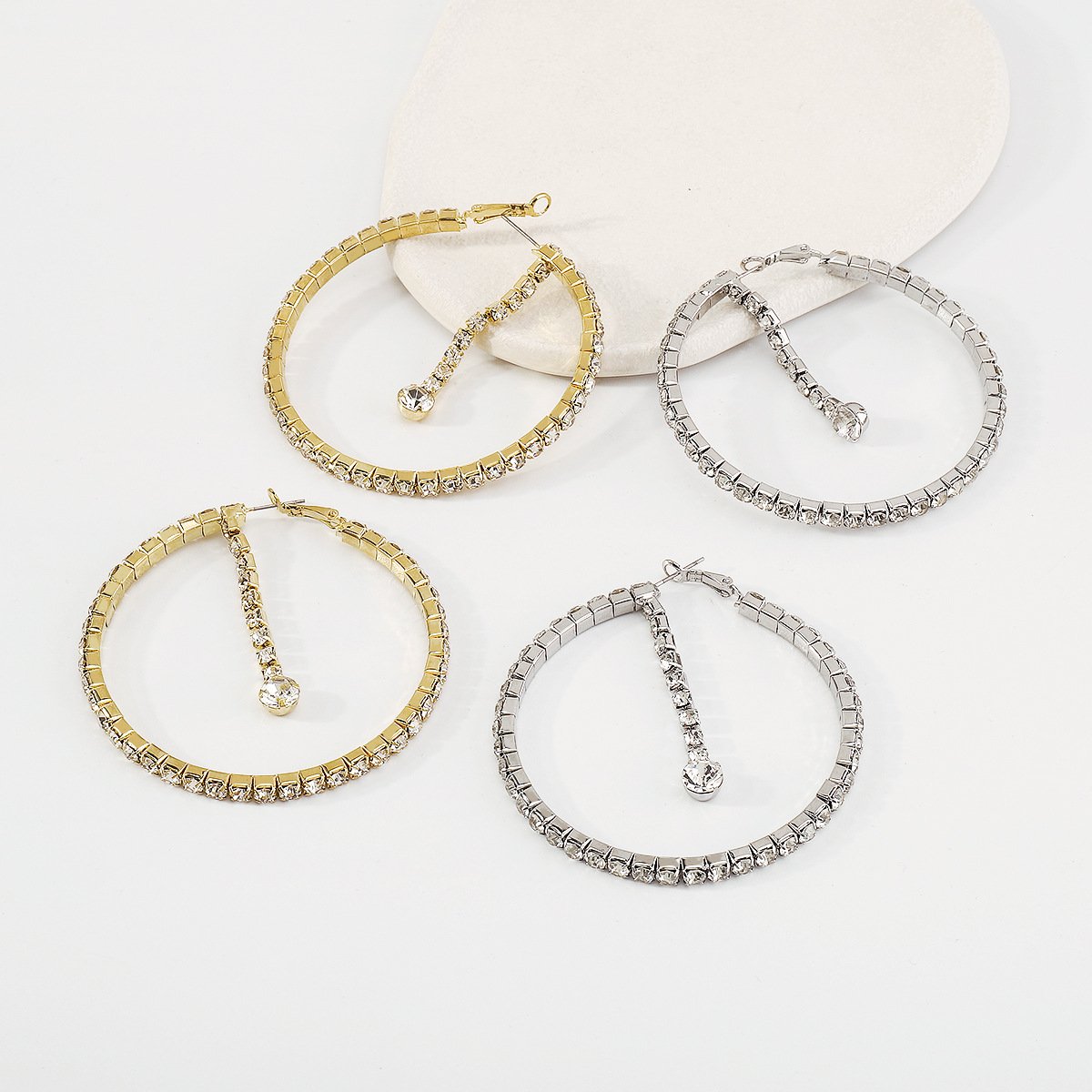 E1658 Jewelry Claw Chain Full Diamond Temperament Fashion Earring Personality Exaggerated Dinner Party Earrings