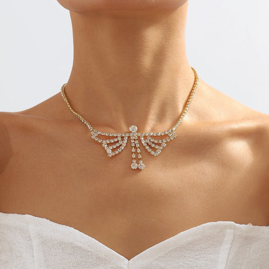 N1965 Geometric Creative Necklace Fashion Three-dimensional Butterfly Full Diamond Temperament Necklace Sweet Cool Fashion Necklace
