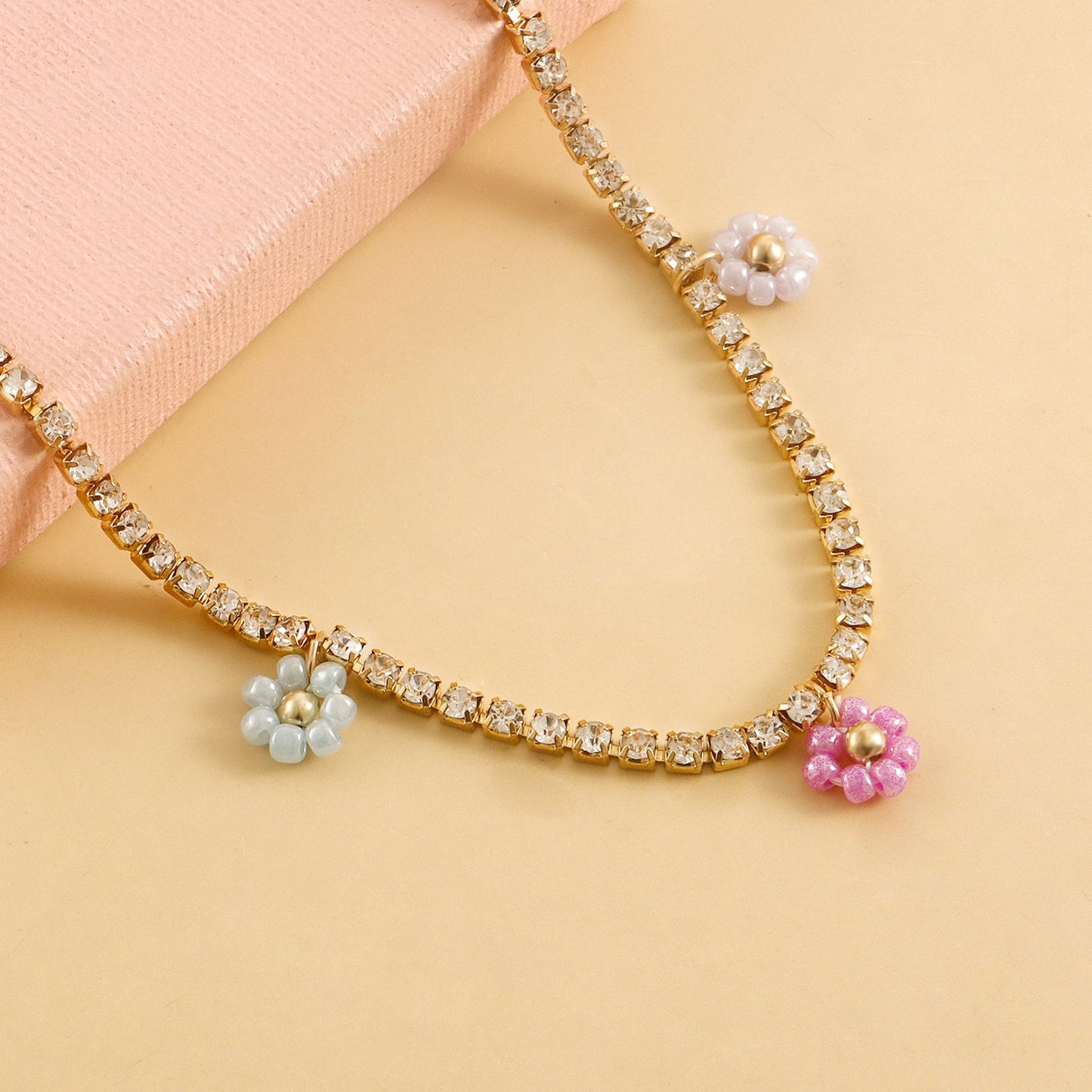 Beach jewelry ins sparkling diamond claw chain rice bead daisy flower pendant shoe decoration female foot decoration