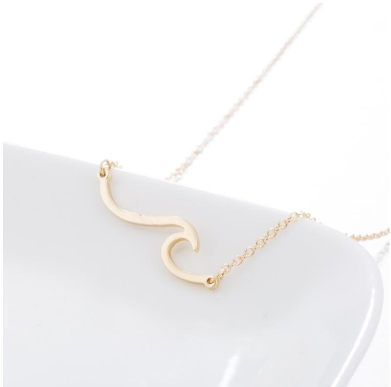 Long Wave Necklace Beautiful Wave Pendant Clavicle Chain Beach Surfer 19 Years Explosion