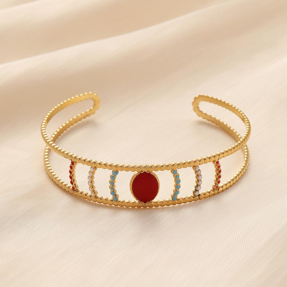 Simple original retro fashion all-match stainless steel oil drip golden crescent hollow adjustable bracelet