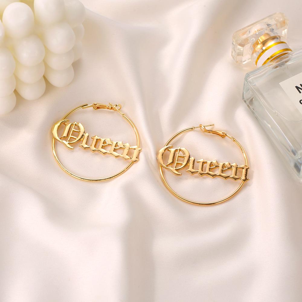 Personality exaggerated round letter earrings cold atmosphere queen queen earrings accessories