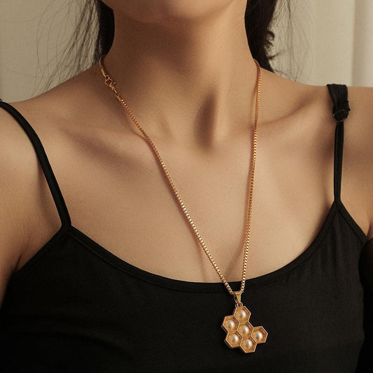 ins honeycomb necklace long style design light luxury chain simple personality fashion all-match accessories