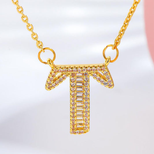 26 letter item jewelry wife's romantic travel copper micro-inlaid pendant Xie Na with the same style of personalized necklace jewelry