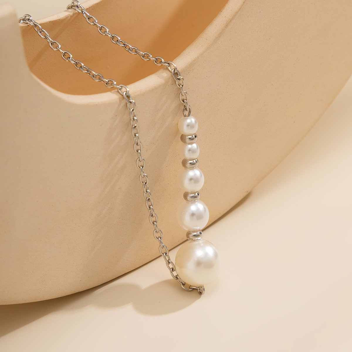 Jewelry simple niche imitation pearl necklace female all-match geometric arrangement beaded pendant necklace