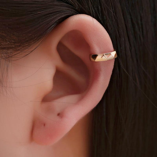 Simple ear clip personality U-shaped three-dimensional male and female single ear bone clip without ear piercing earrings