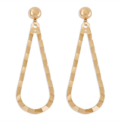 E1496 Exaggerated metal wavy pattern earrings drop-shaped several hollow earrings retro simple earrings