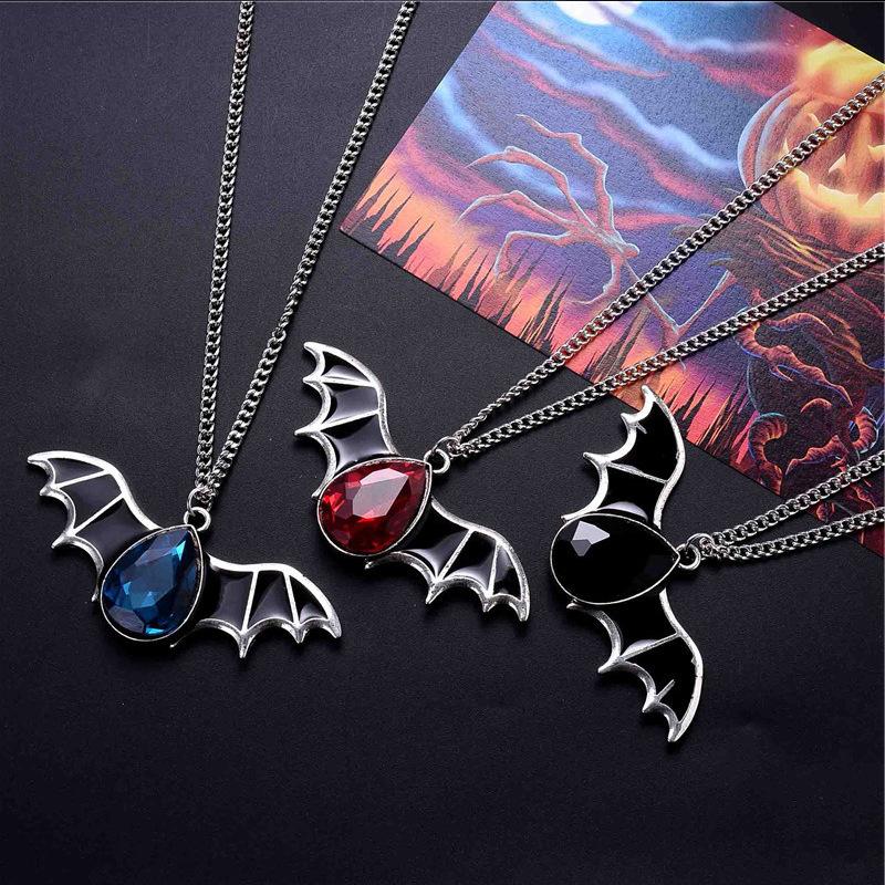 Explosive jewelry Halloween bat necklace female personality punk drip oil couple pendant male sweater chain jewelry
