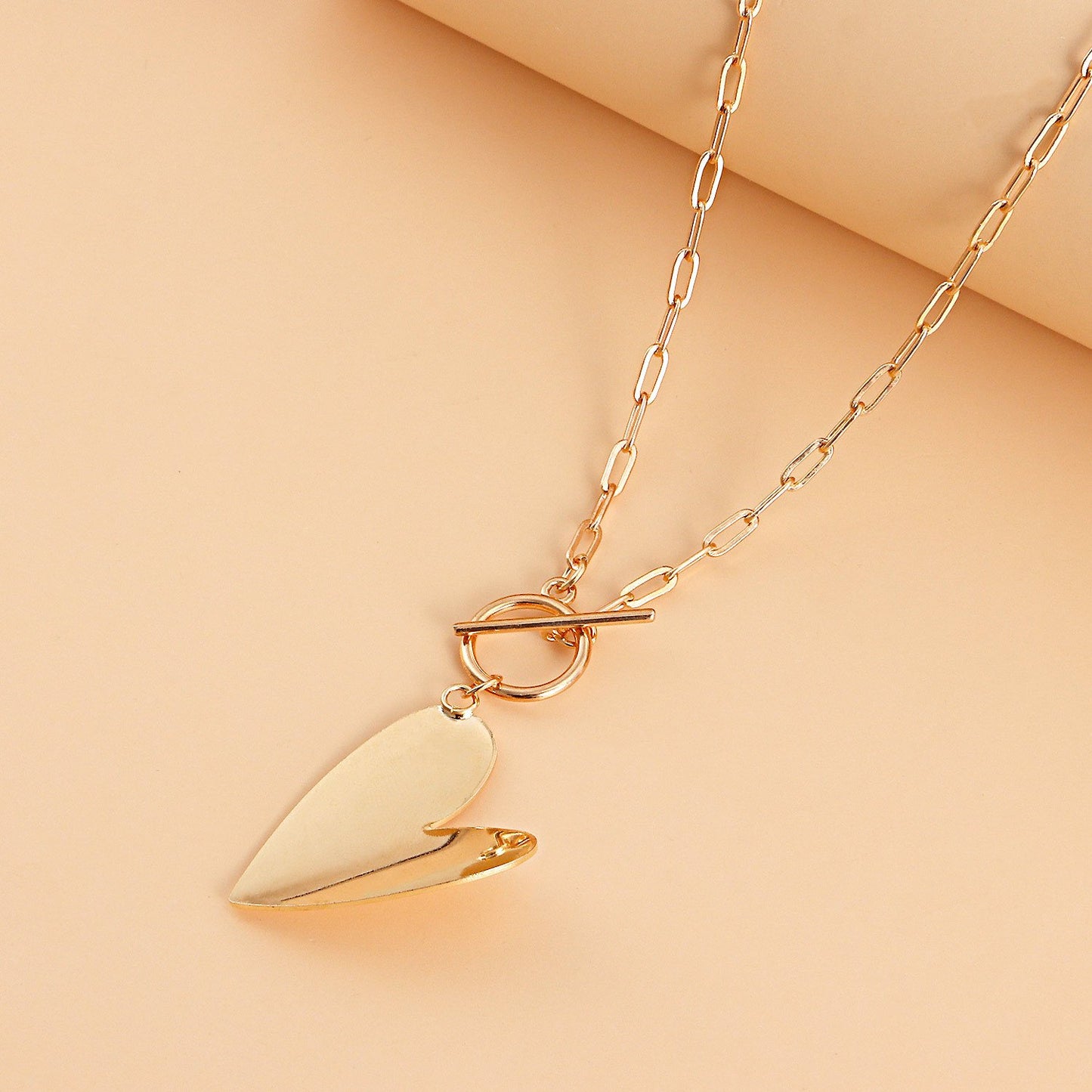 Explosive style metal texture punk ins simple necklace exaggerated love pendant necklace female accessories