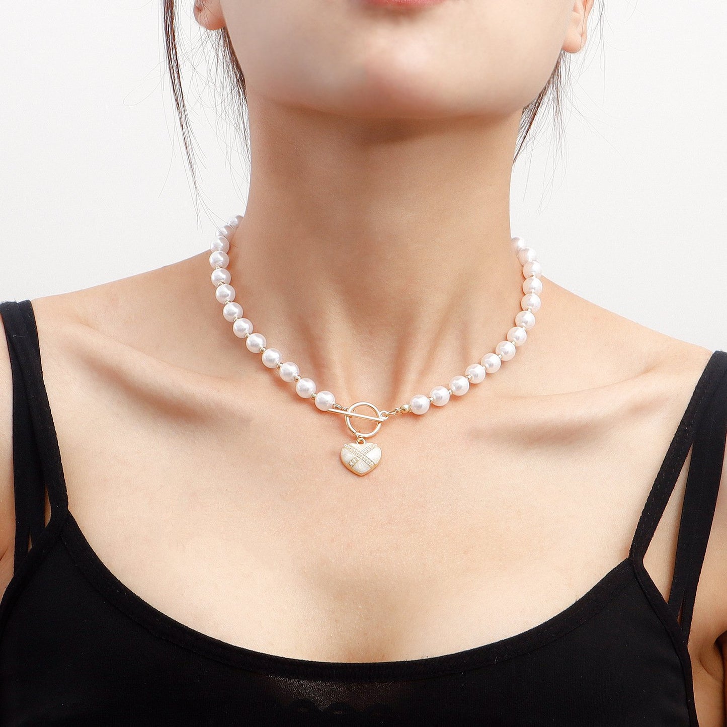Jewelry ins simple imitation pearl love pendant necklace female clavicle chain sweet cool necklace choker