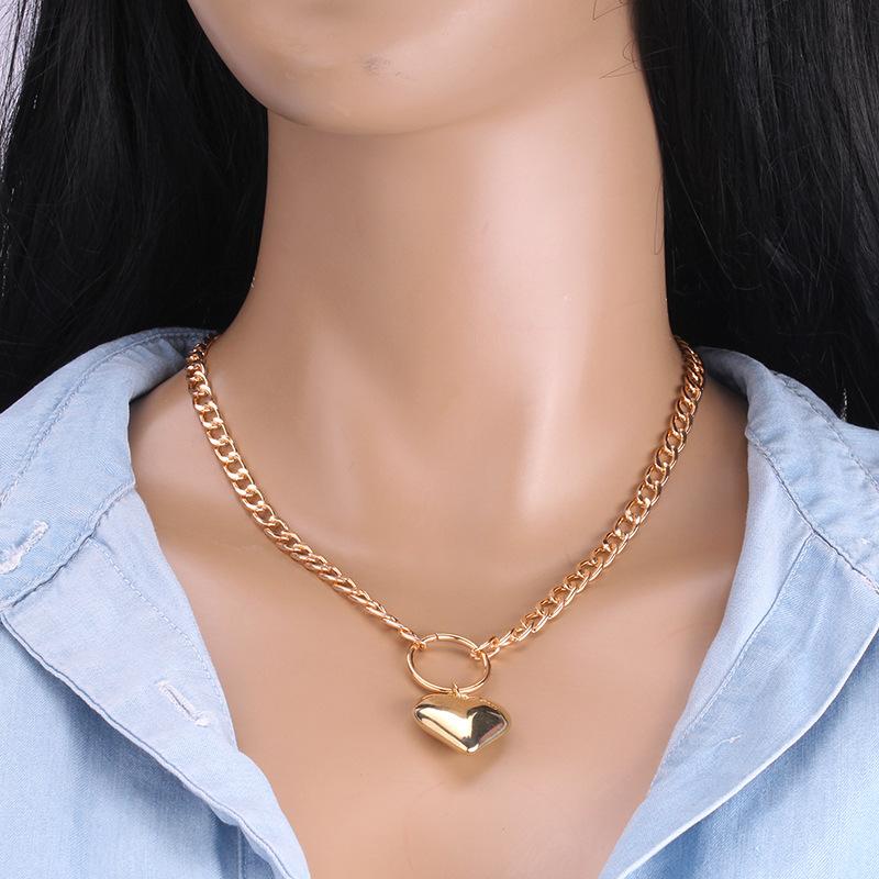 Jewelry Trend Love Necklace Female Personality Creative Fashion Necklace Ins Peach Heart Clavicle Chain