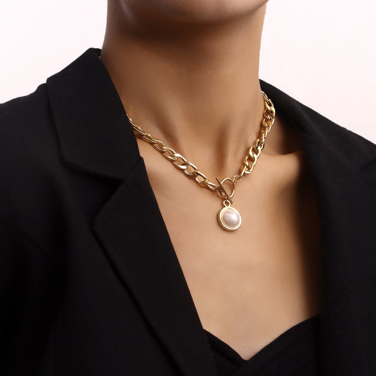 Jewelry simple Cuban thick chain OT buckle pearl pendant necklace female punk ins trend necklace