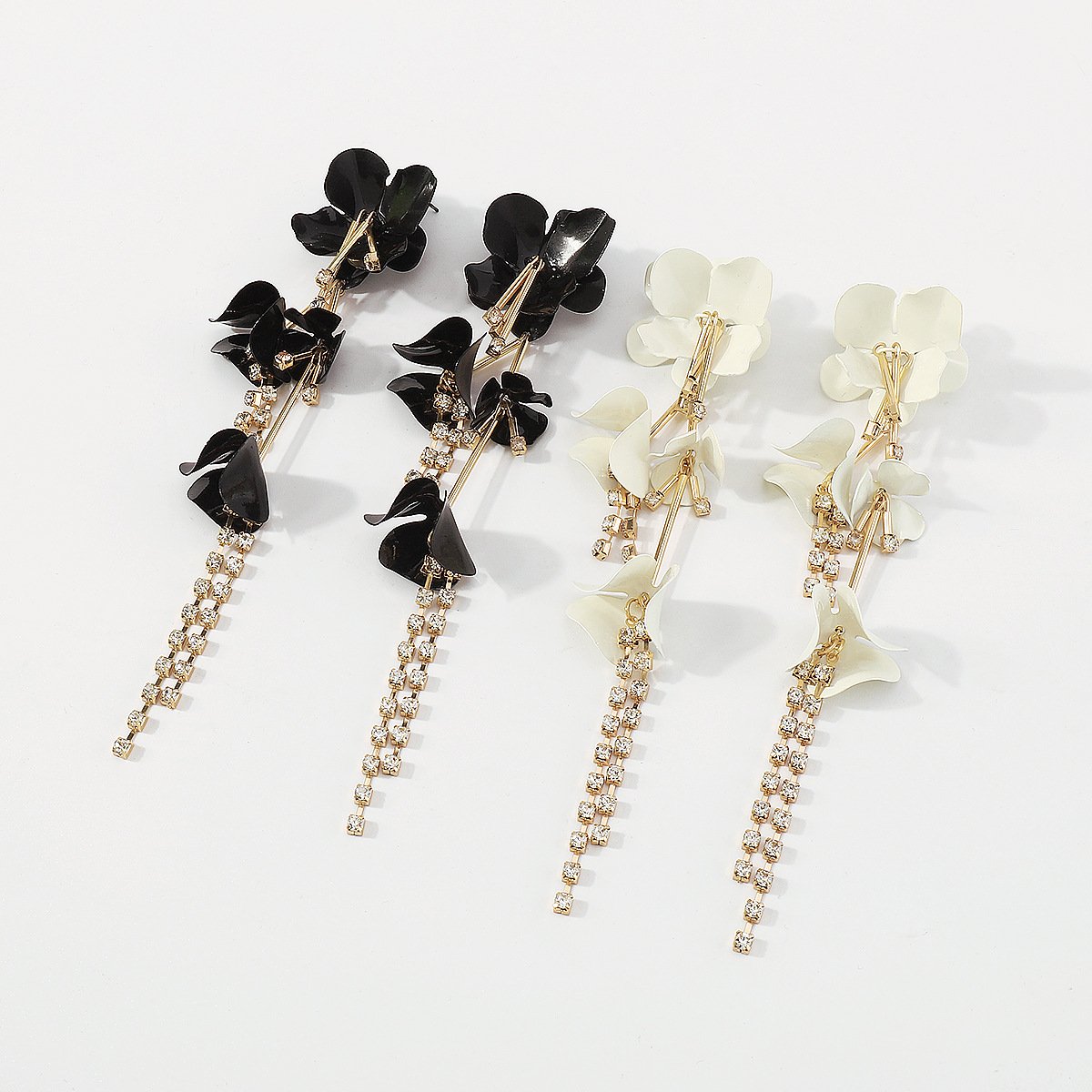 E1129ZA Design sense flower three-dimensional long earrings niche fairy claw chain rhinestone flower earrings