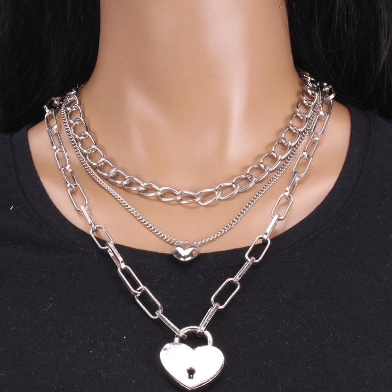 Unlockable personalized necklace couple lock and peach heart pendant necklace boudoir honey love padlock multi-layer set chain