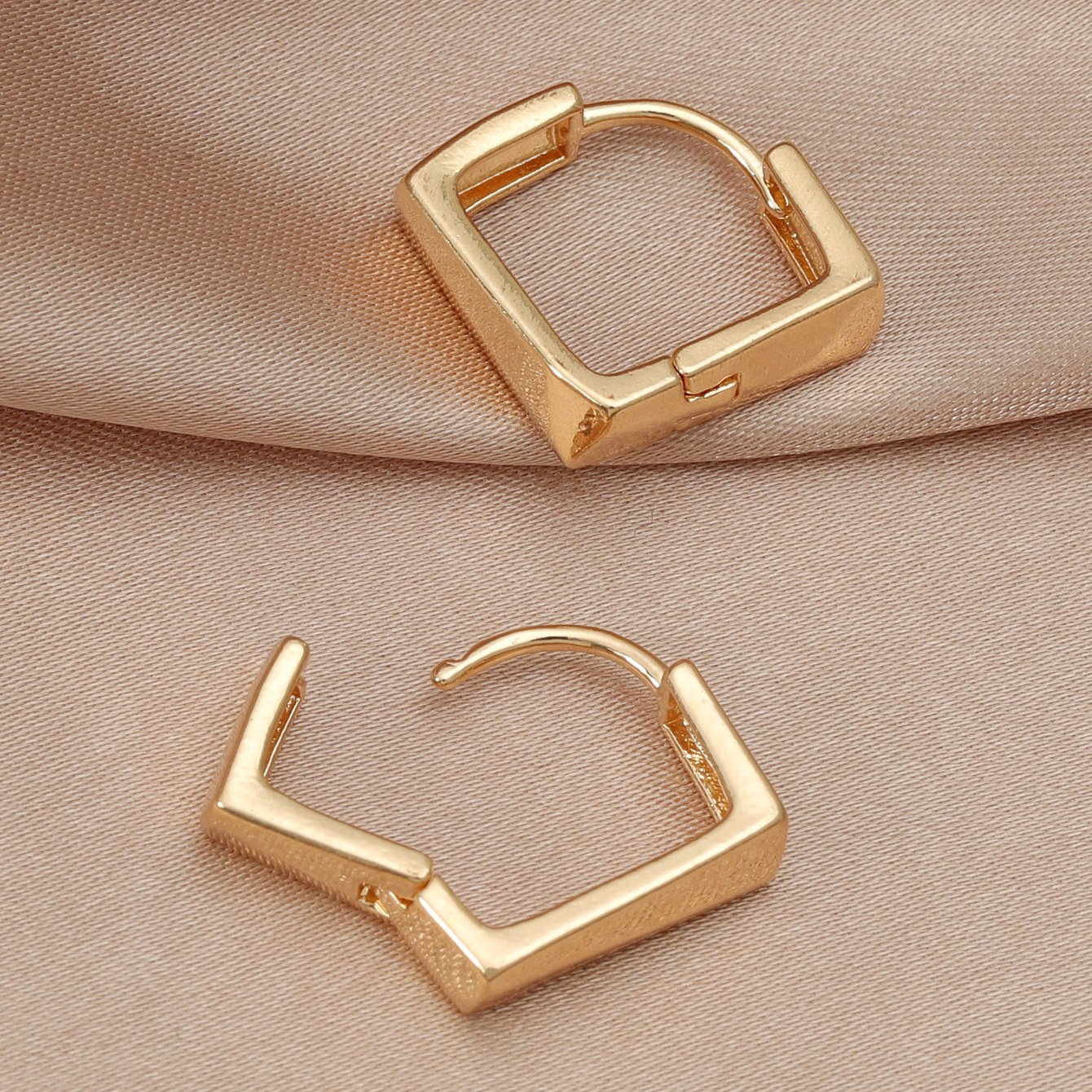 Retro Simple Geometric Earrings Metal Copper Heart Hollow Earrings Fashion Personality Trendy Earrings Earrings Women