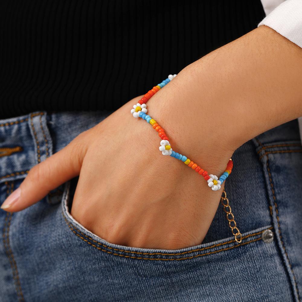 Bohemian Handwoven Small Flower Bracelet Fashion Ethnic Color Rice Bead Girls Hand Decoration