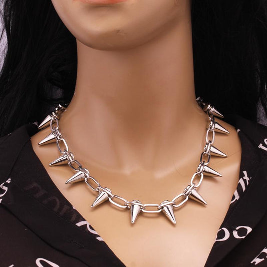 Simple retro necklace exaggerated personality punk metal rivet necklace bullet bracelet clavicle chain