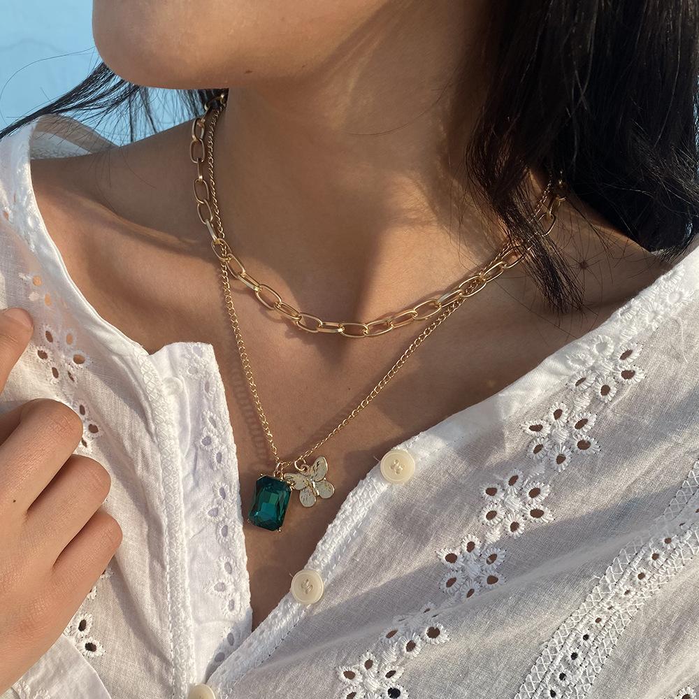N9858 Net Red Small Fresh Necklace Contrasting Color Rhinestone Butterfly Element Necklace Street Shot Daily Simple Necklace