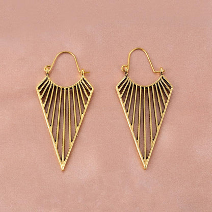 Retro Hollow Earrings Fashion Net Red Metal Geometric Earrings Ethnic Personality Carved Earrings Women