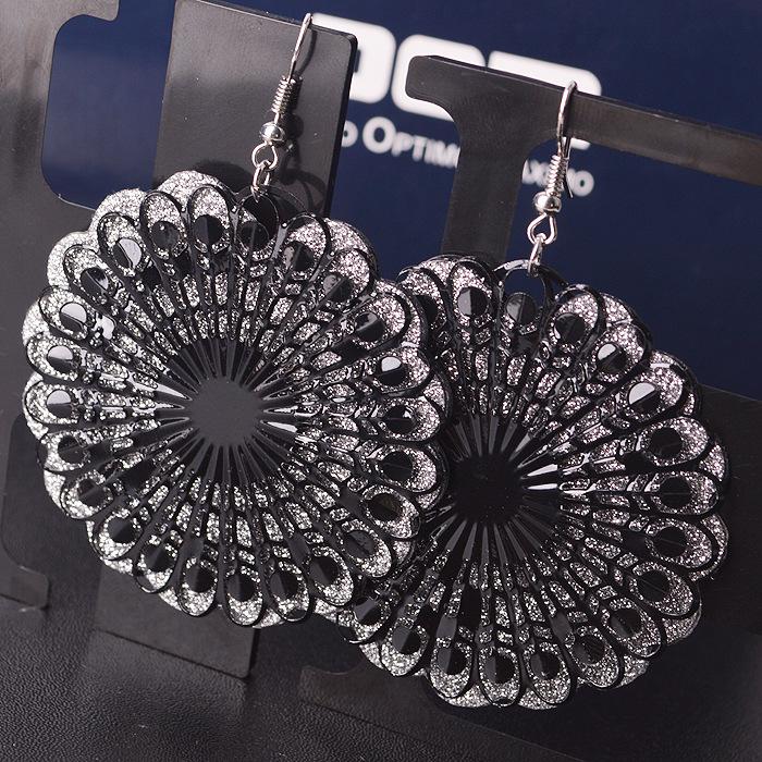 Exaggerated Retro Hollow Flower Court Versatile Actress Frosted Earrings Dunhuang