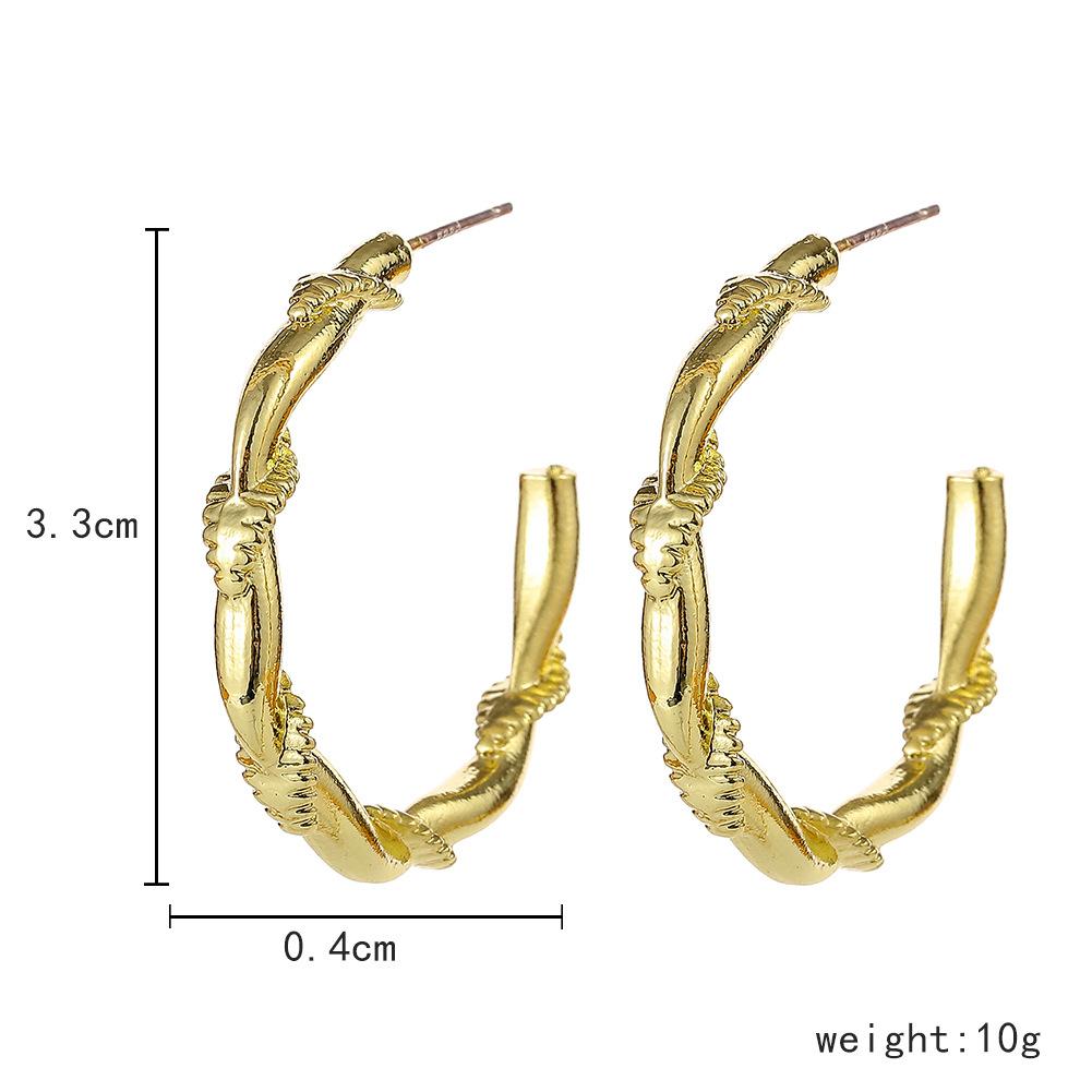 Jewelry Fashion Chinese C Shape Exaggerated Snake Body Wrapped Earrings Trendy Metal Hip Hop Earrings