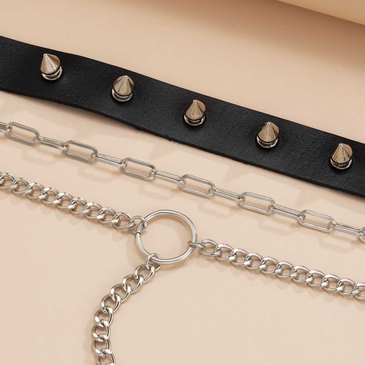 Jewelry Sexy Dark Rivet Necklace Necklace Fashion Geometric Metal Chain Spice Girl Necklace