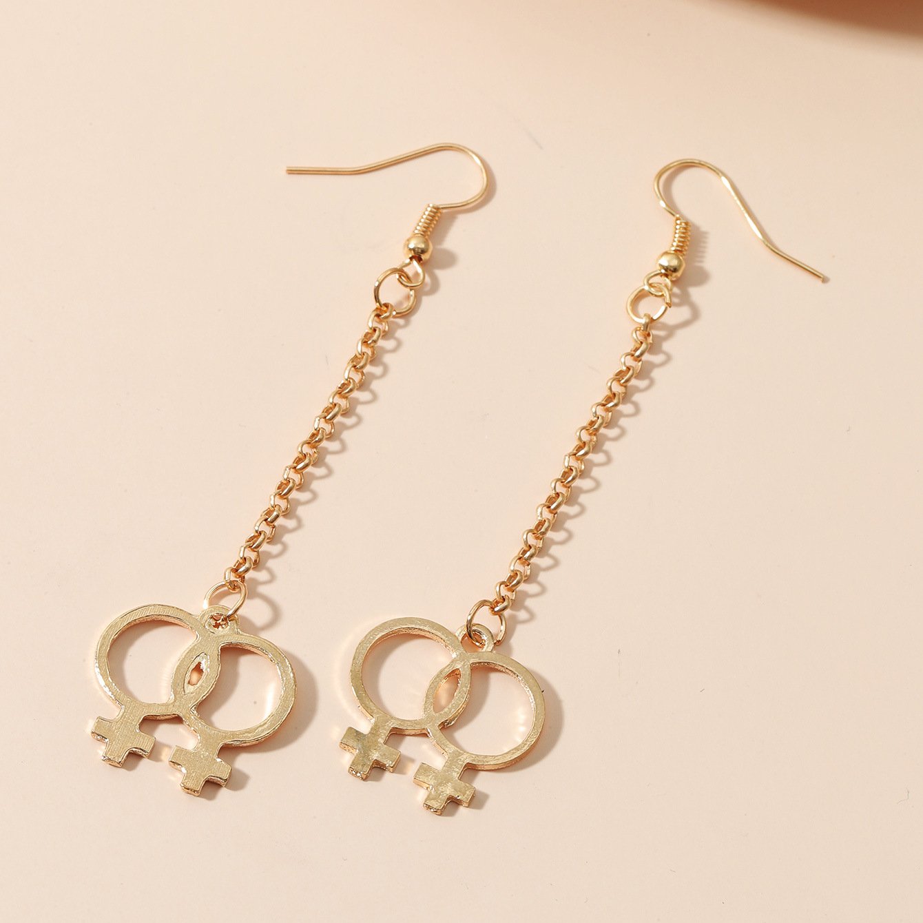 Creative ins girl symbol earrings simple alloy geometric long earrings net red earrings female