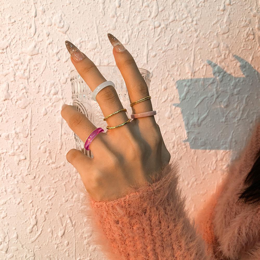 R734 Alloy Resin Simple Plain Circle Ring Design Sense Street Shot Niche Fashion Ring