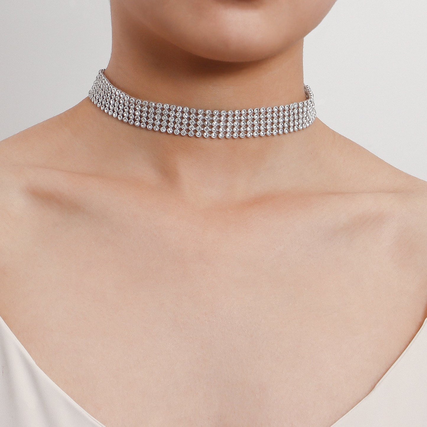 choker personality night beam neck necklace short collarbone necklace elements multi-layer diamond necklace