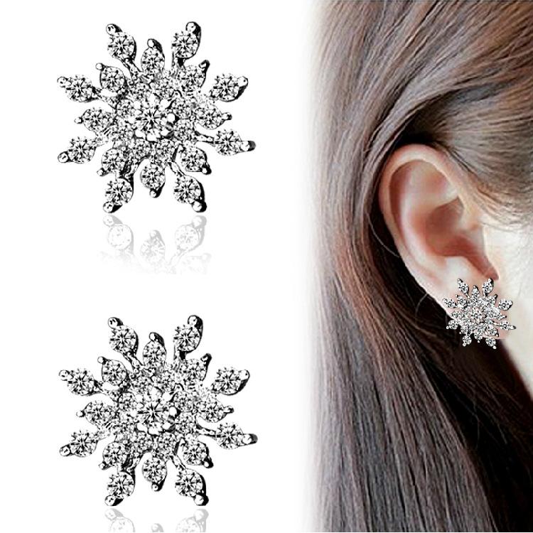 Fashion Earrings Temperament Rhinestone Brilliant Diamond Snowflake Stud Earrings Popular Earrings