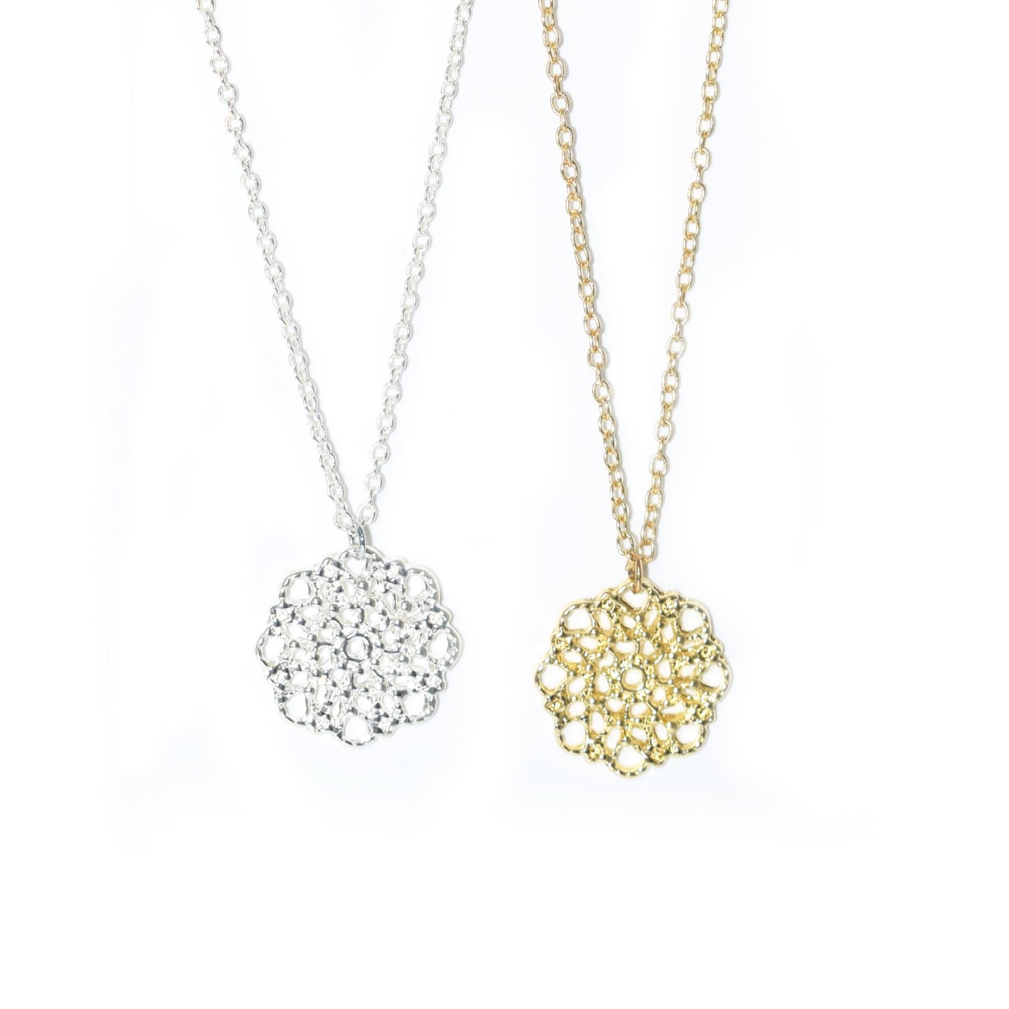 Jewelry Hollow Lace Flower Necklace Female Pendant Temperament Clavicle Chain