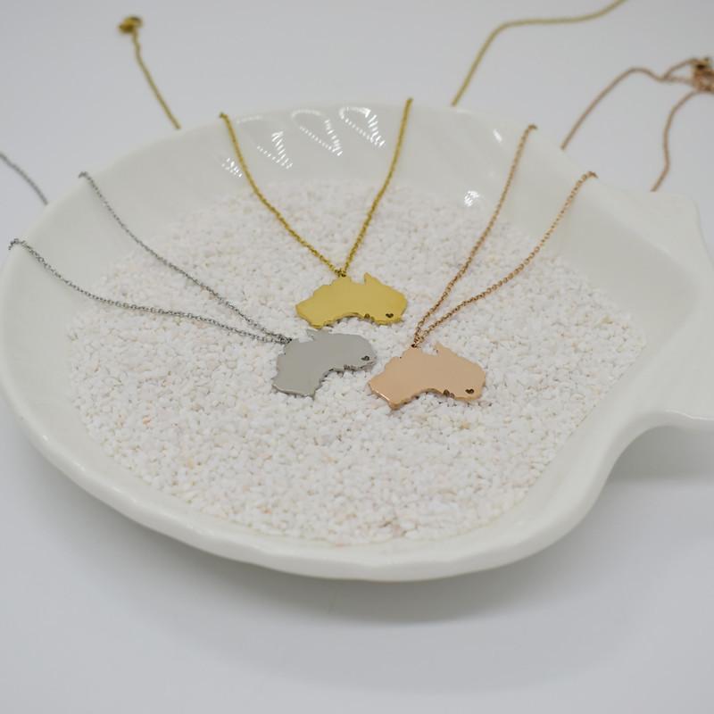 Simple personality titanium steel Australian map necklace pendant female popular all-match heart-shaped pendant