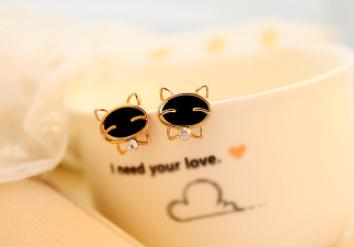 Fashion Cute Black Smiley Cat Rhinestone Earrings Metal Drip Cat Earrings Female Student Jewelry