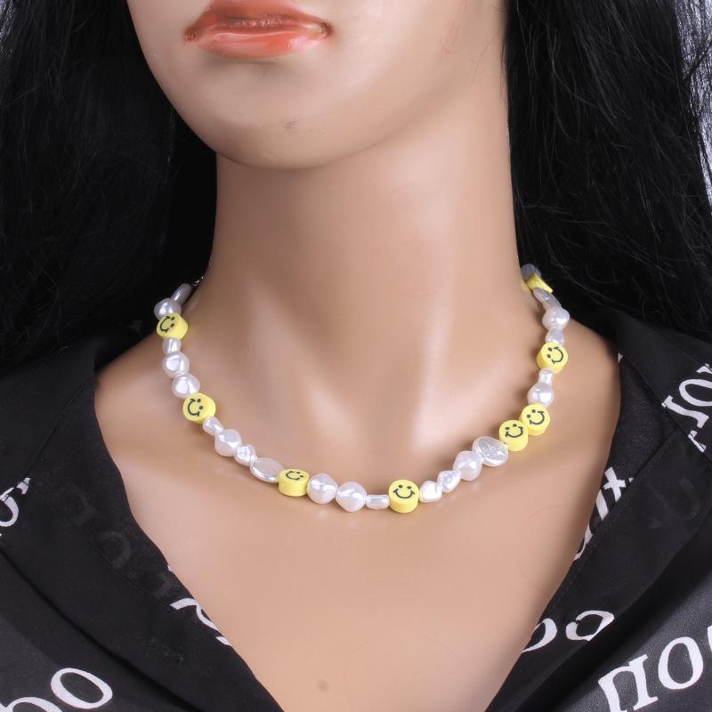 Jewelry Retro Baroque Pearl Clavicle Necklace Personality Simple Trendy Women Soft Pottery Smiley Necklace