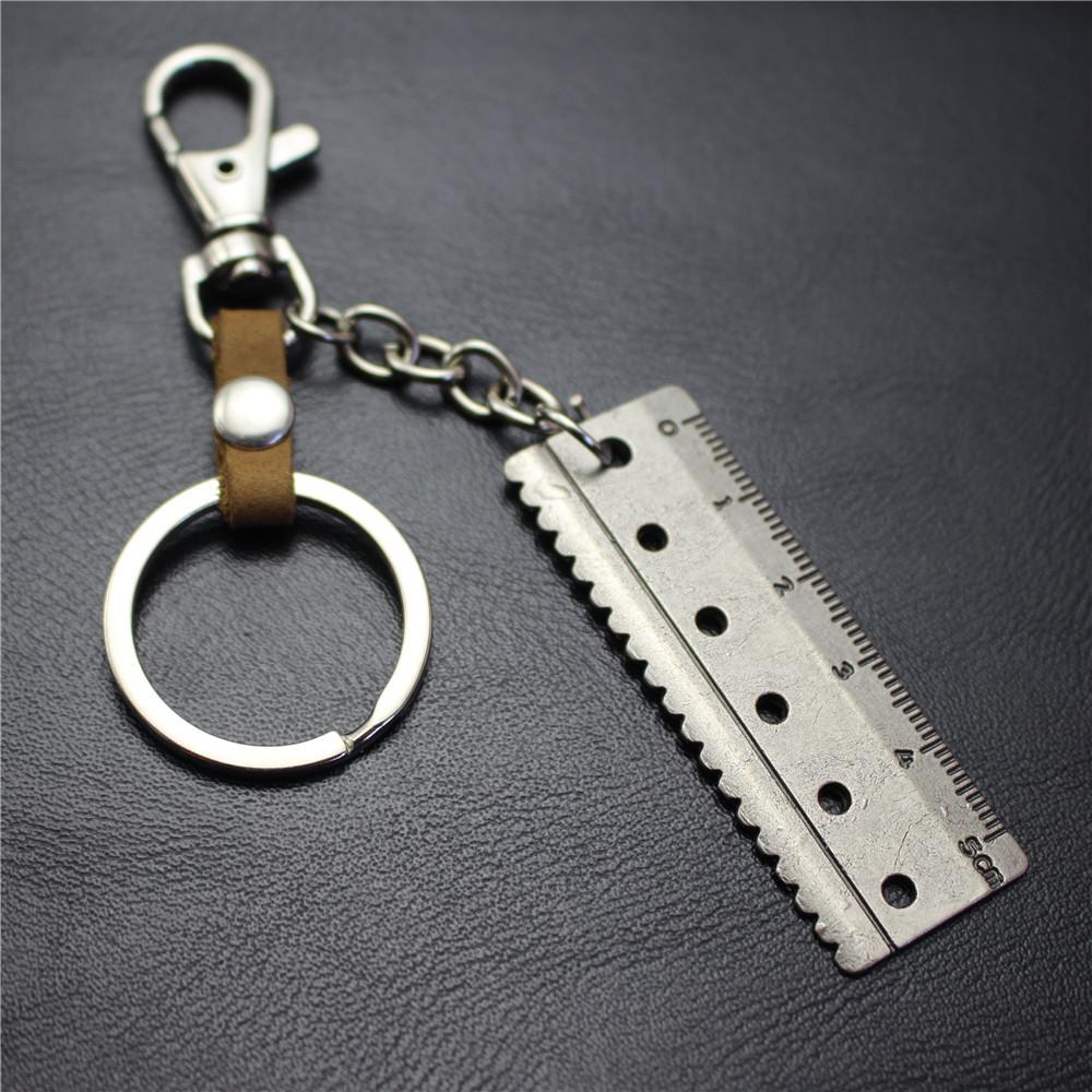 Accurate 5cm scale key chain cowhide middleware connection dog buckle key ring Korean wave jewelry bag pendant