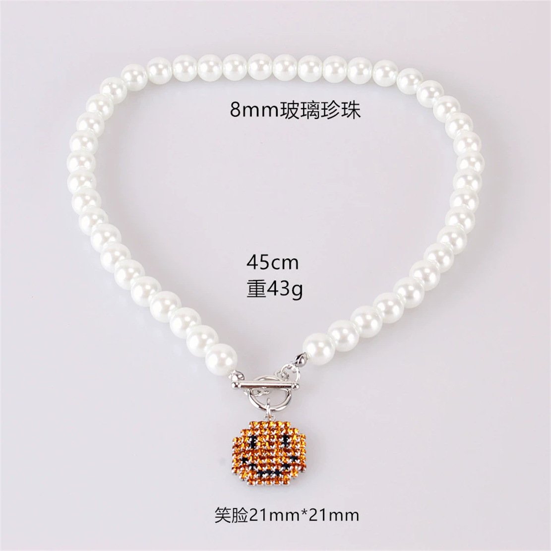 Jewelry personality design crystal smiling face natural pearl OT buckle short necklace ins temperament clavicle chain female