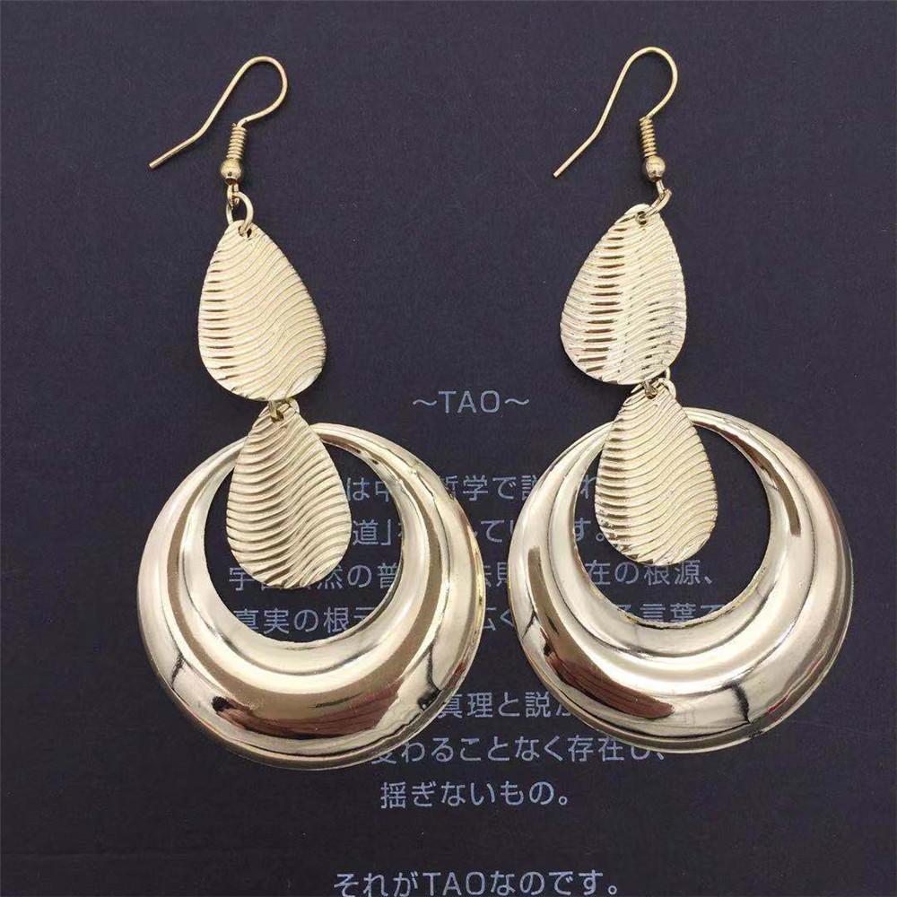 Metal Ring Mirror Sequin Earrings Simple Ladies Pop Night Earrings