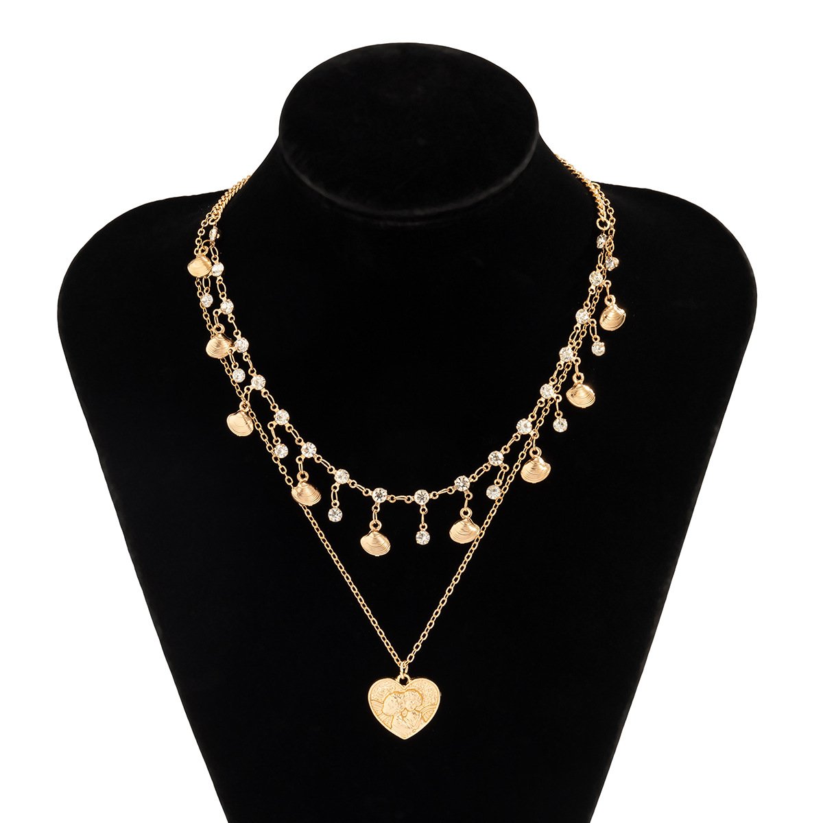 Fashion Retro Portrait Peach Heart Tag Clavicle Necklace Women's Versatile Shell Rhinestone Chain Necklace