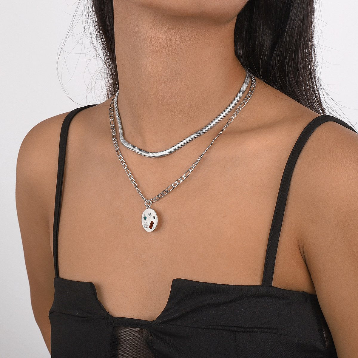N1758 Sweet and Cool Stacked Necklace Round Pentagram Rhinestone Necklace Simple Metal Geometric Necklace