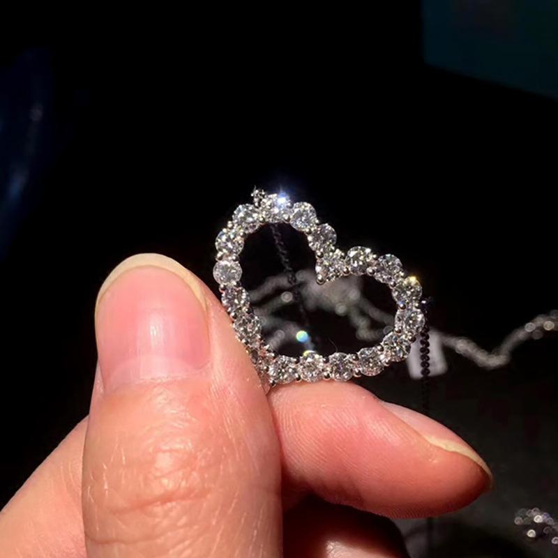 Fashion Simple Ladies Heart Shape Diamond Pendant Necklace Jewelry
