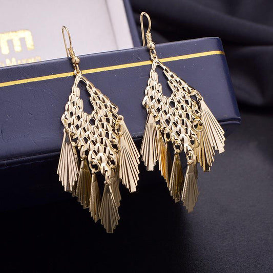 Fashion Versatile Earrings Retro Baroque Frosted Indian Earrings