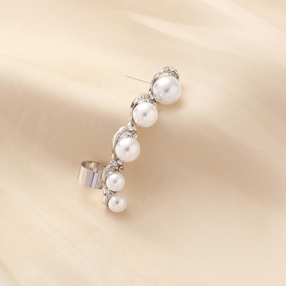 Classic Fashion Simple Sweet Ladies Flash Diamond Pearl No Pierce Ear Row Single Left Ear Clip Earrings