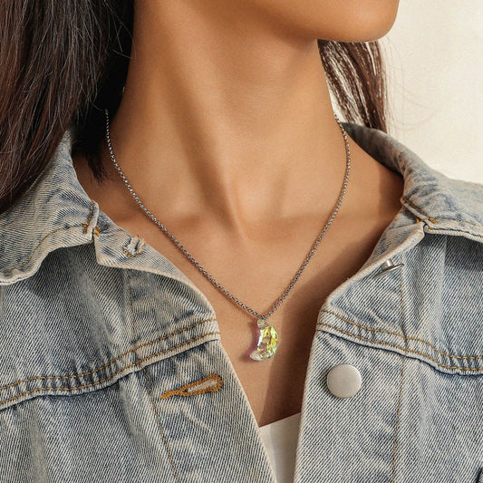 Personalized creative short moon crystal zircon pendant ins cold necklace clavicle chain female