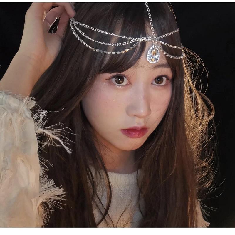 Crystal forehead pendant brow heart pendant headdress bride forehead chain water drop hair band head chain Bohemian ethnic headdress