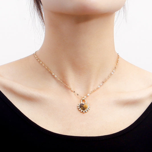 Jewelry simple single-layer micro-inlaid diamond heart pendant necklace female ins trend accessories